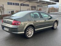Gebraucht Peugeot 407 140 PS (102 kW) 2008 Grün Limousine