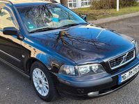 Gebraucht Volvo V40 122 PS (89 kW) 2002 Schwarz Kombi