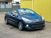 Gebraucht Peugeot 207 156 PS (114 kW) 2012 Blau Cabrio