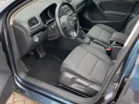 Gebraucht VW Golf VI Comfortline 105 PS (77 kW) 2011 Blau Kleinwagen