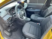 Neu Dacia Sandero Expression 122 PS (89 kW) 2026 Amberyellow SUV