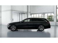 Gebraucht Mercedes E300 204 PS (150 kW) 2025 Metalliclack obsidianschwarz Kombi