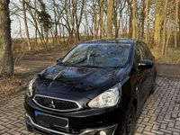 Gebraucht Mitsubishi Space Star 80 PS (58 kW) 2017 Schwarz Kleinwagen