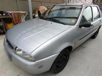 Gebraucht Ford Fiesta 75 PS (55 kW) 1999 Silber Kleinwagen