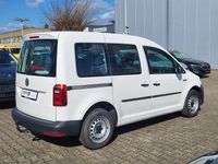 Second-hand VW Caddy 102 CP (75 kW) 2020 Alb Monovolum