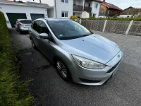 Gebraucht Ford Focus 120 PS (88 kW) 2016 Grau Limousine