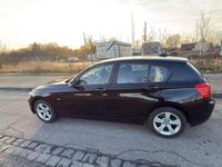 Gebraucht BMW 116 109 PS (80 kW) 2016 Schwarz Kleinwagen