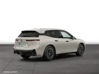 Gebraucht BMW iX 300 kW (408 PS) 2025 Grau SUV