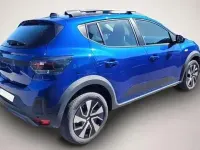Neu Dacia Sandero Expression 110 PS (80 kW) 2026 Manufacturer Limousine