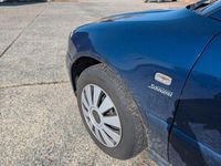 Gebraucht Audi A4 116 PS (85 kW) 2000 Blau Limousine