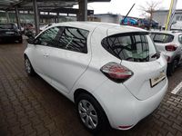 Gebraucht Renault Zoe 80 kW (109 PS) 2021 Arktisweiss Kleinwagen