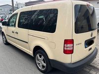 Second-hand VW Caddy Maxi 109 CP (80 kW) 2011 Bej Monovolum
