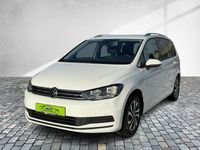 Gebraucht VW Touran Active 150 PS (110 kW) 2022 Weiss Van / Kleinbus