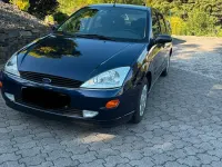 Gebraucht Ford Focus Ghia 101 PS (74 kW) 2002 Grün Kleinwagen