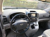 Gebraucht Kia Carnival 185 PS (136 kW) 2008 Grün Van / Kleinbus