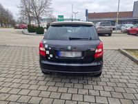 Gebraucht Skoda Fabia 75 PS (55 kW) 2010 Schwarz Kleinwagen