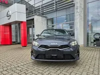Używany Kia Ceed Comfort 101 KM (74 kW) 2024 Szary Hatchback