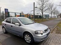 Second-hand Opel Astra 125 CP (91 kW) 2002 Argintiu Berlinǎ