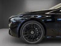 Gebraucht Mercedes 300 AMG 258 PS (189 kW) 2025 Metalliclack obsidianschwarz (metallic) Cabrio