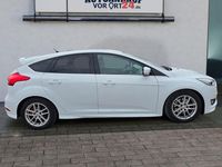 Gebraucht Ford Focus ST-Line 150 PS (110 kW) 2016 Weiß Limousine