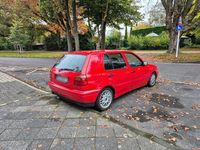 Gebraucht VW Golf III 90 PS (66 kW) 1996 Rot Kleinwagen