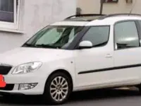 Gebraucht Skoda Roomster 105 PS (77 kW) 2011 Weiß Van / Kleinbus