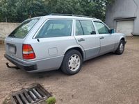 Gebraucht Mercedes 200 101 PS (74 kW) 1992 Silber Kombi