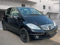Gebraucht Mercedes A150 95 PS (69 kW) 2008 Kosmosschwarz Kleinwagen