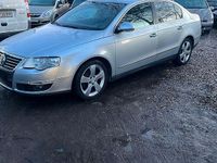 Gebraucht VW Passat Highline 150 PS (110 kW) 2005 Silber Limousine