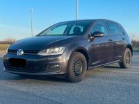Gebraucht VW Golf VII LOUNGE 110 PS (80 kW) 2015 Andere farben Limousine