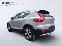 Gebraucht Volvo XC40 Plus 155 PS (114 kW) 2022 Silver dawn / metallic SUV