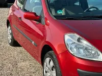 Gebraucht Renault Clio III Expression 75 PS (55 kW) 2006 Rot Limousine