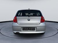 Gebraucht BMW 116 122 PS (89 kW) 2011 Silber Kleinwagen