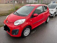 Gebraucht Citroën C1 68 PS (50 kW) 2012 Rot Kleinwagen