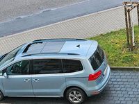 Second-hand VW Sharan 140 CP (102 kW) 2010 Gri Monovolum