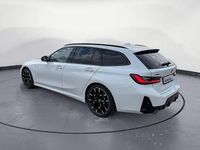 Gebraucht BMW 330 Performance 245 PS (180 kW) 2025 Weiß Kombi