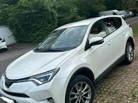 Gebraucht Toyota RAV4 142 PS (104 kW) 2016 Weiß SUV