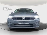 Gebraucht VW Tiguan Active 150 PS (110 kW) 2022 Delfingrau metallic SUV