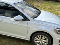 Gebraucht VW e-Golf 150 kW (204 PS) 2018 Weiß Kleinwagen