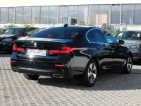 Gebraucht BMW 520 Performance 190 PS (139 kW) 2023 Schwarz Limousine
