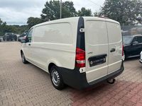 Second-hand Mercedes Vito 136 CP (100 kW) 2019 Bej Van