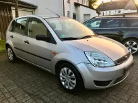 Gebraucht Ford Fiesta 70 PS (51 kW) 2005 Silber Kleinwagen
