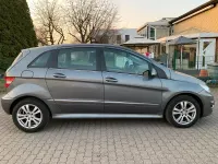 Gebraucht Mercedes B200 136 PS (100 kW) 2010 Andere farben Van / Kleinbus