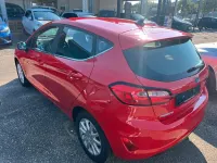 Gebraucht Ford Fiesta Titanium 125 PS (91 kW) 2022 Rot Kleinwagen