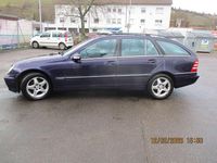 Gebraucht Mercedes C200 Avantgarde 163 PS (119 kW) 2002 Amethystviolett metallic Kombi