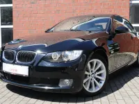 Gebraucht BMW 330 Cabriolet Sport Line 245 PS (180 kW) 2009 Schwarz Cabrio