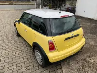 Gebraucht Mini ONE 90 PS (66 kW) 2002 Gelb Kleinwagen