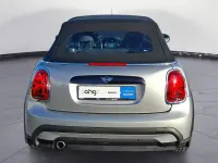 Gebraucht Mini Cooper Cabriolet Essential 136 PS (100 kW) 2023 Melting silver iii metall Cabrio