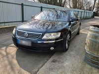Usata VW Phaeton 335 CV (246 kW) 2005 Blu Berlina