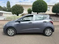 Gebraucht Hyundai i10 67 PS (49 kW) 2018 Grau Kleinwagen